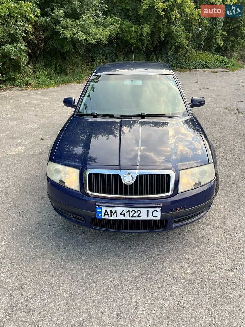 Skoda Superb 2004 VIN TMBDL63U649064622 фото оголошення 3 з 16