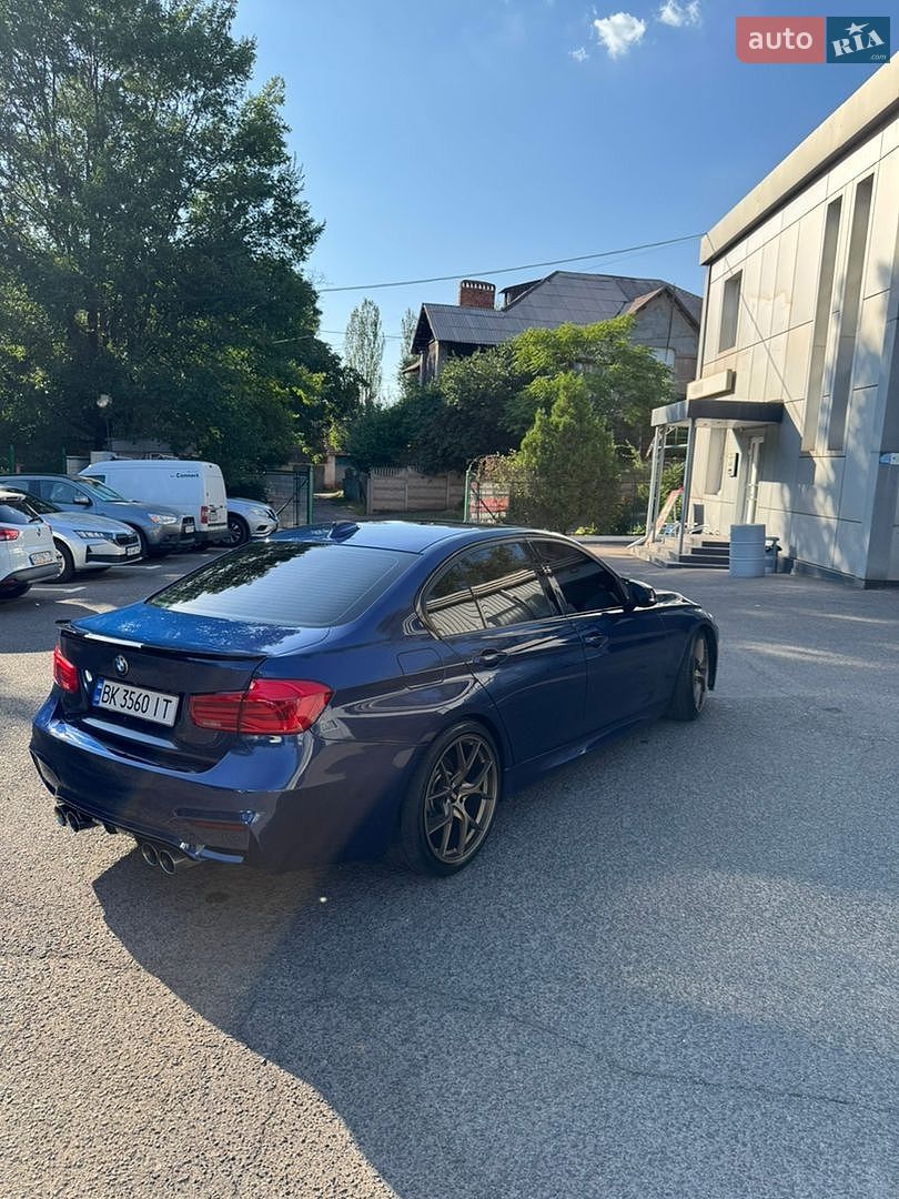 BMW 3 Series 2017 VIN WBA8B9G51JNU97631 фото оголошення 4 з 16