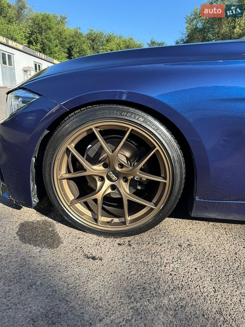BMW 3 Series 2017 VIN WBA8B9G51JNU97631 фото оголошення 12 з 16