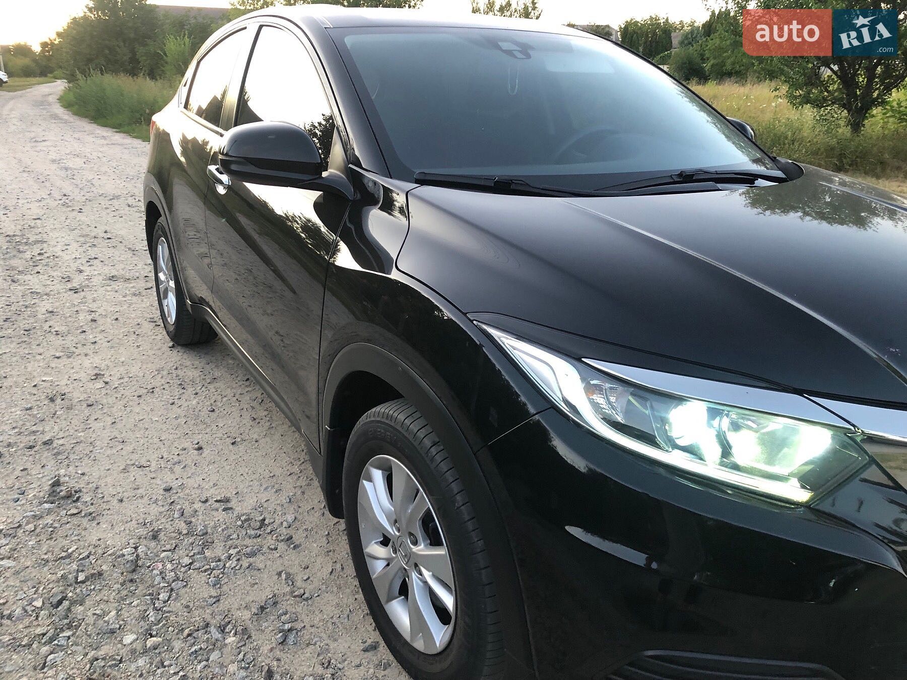 Honda HR-V 2019 VIN JHMRU1830KX214242 фото оголошення 6 з 13