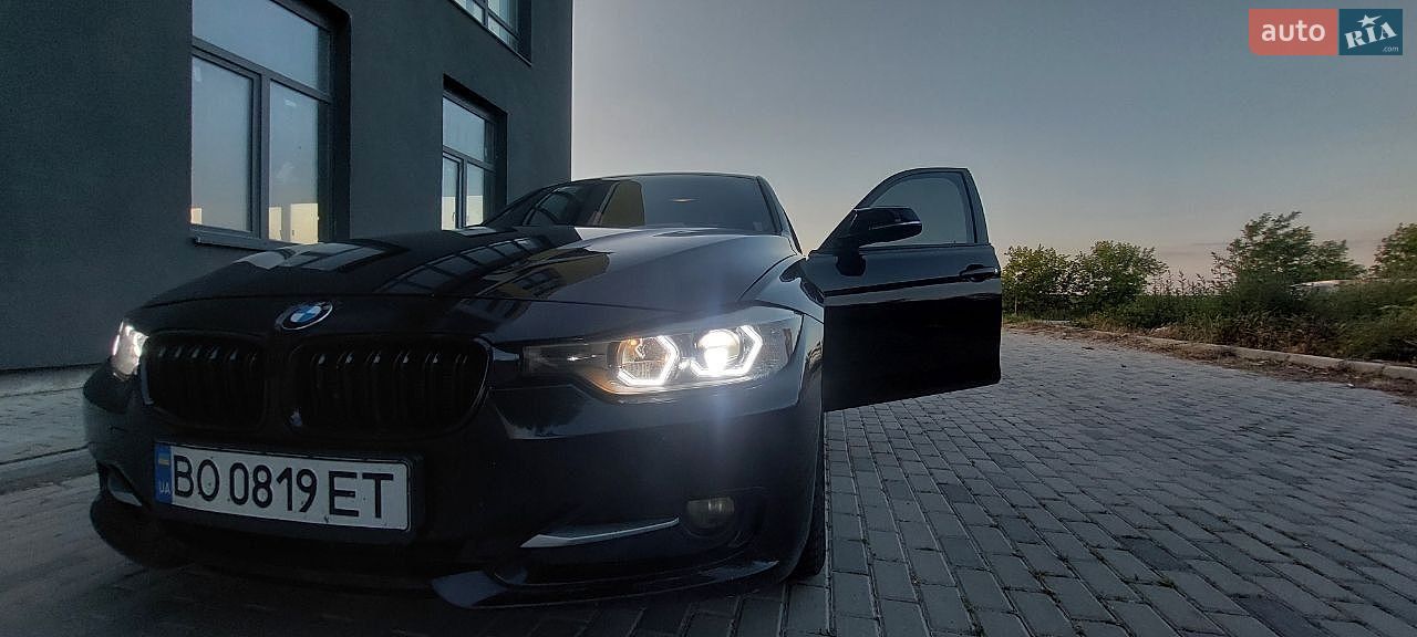 BMW 3 Series 2013 VIN WBA3D31070J555147 фото оголошення 9 з 17