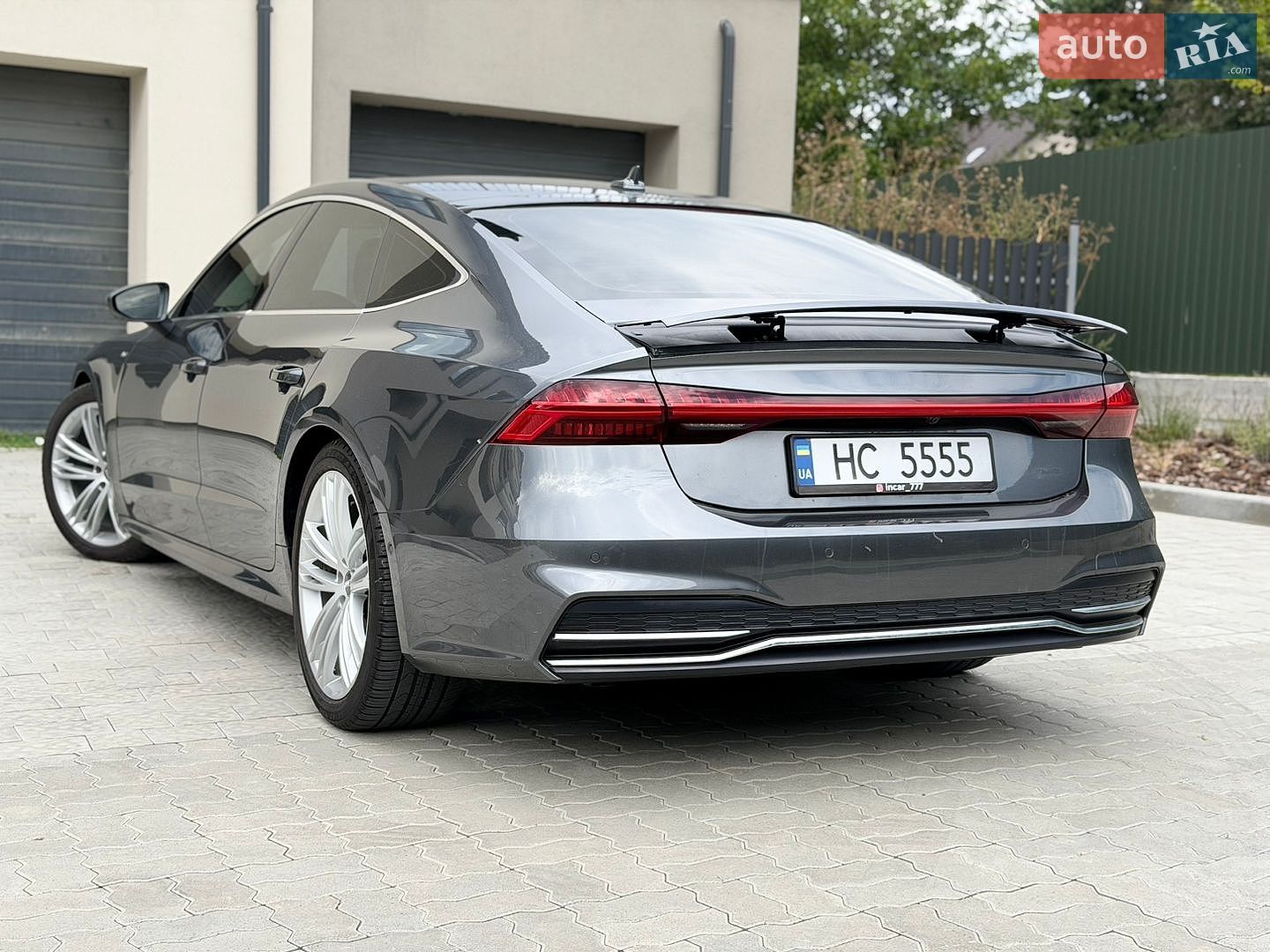 Audi A7 Sportback 2019 VIN WAUU2AF24KN076902 фото оголошення 14 з 25