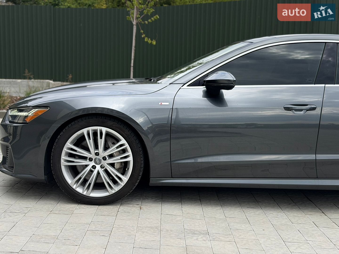 Audi A7 Sportback 2019 VIN WAUU2AF24KN076902 фото оголошення 10 з 25