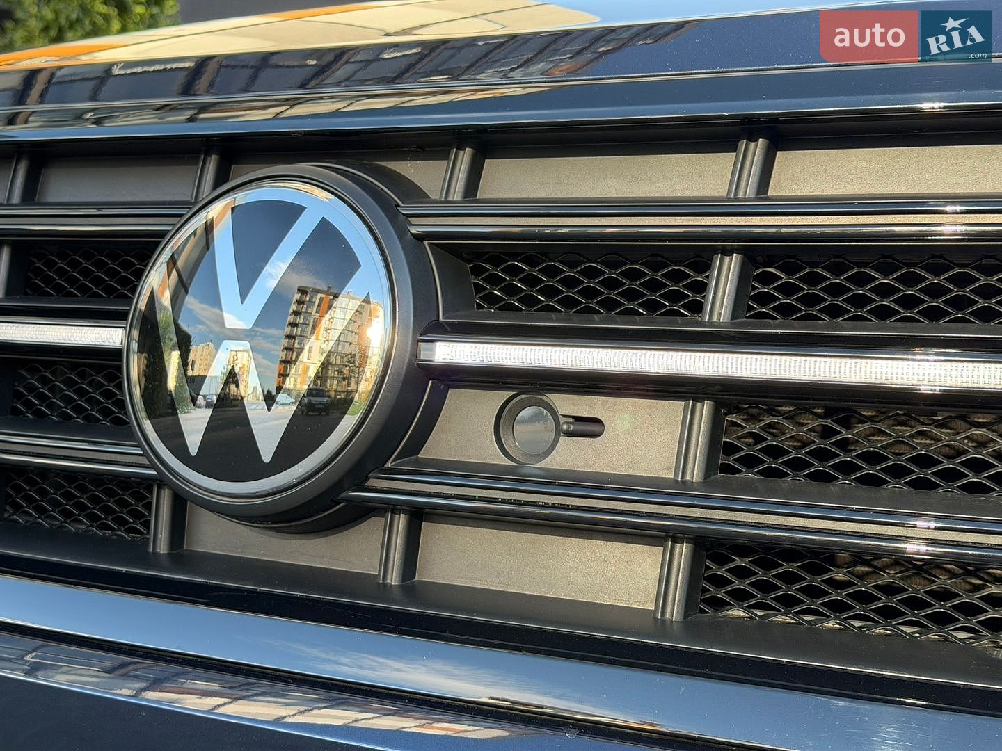 Volkswagen Touareg 2023 VIN WVGZZZCR2RD011966 фото оголошення 30 з 106