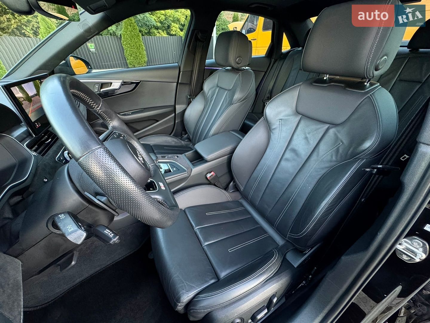 Audi A4 2020 VIN WAUFNAF41LN009452 фото оголошення 14 з 22