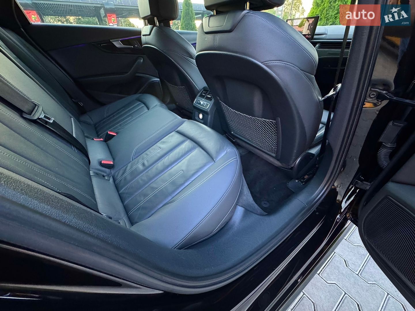 Audi A4 2020 VIN WAUFNAF41LN009452 фото оголошення 17 з 22