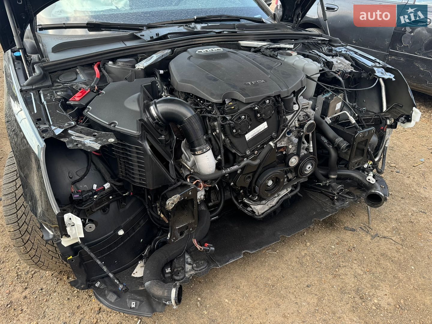 Audi A4 2020 VIN WAUFNAF41LN009452 фото оголошення 22 з 22