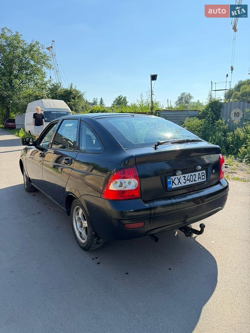 ВАЗ / Lada 2172 Priora 2008 VIN XTA21723080018091 фото оголошення 4 з 10