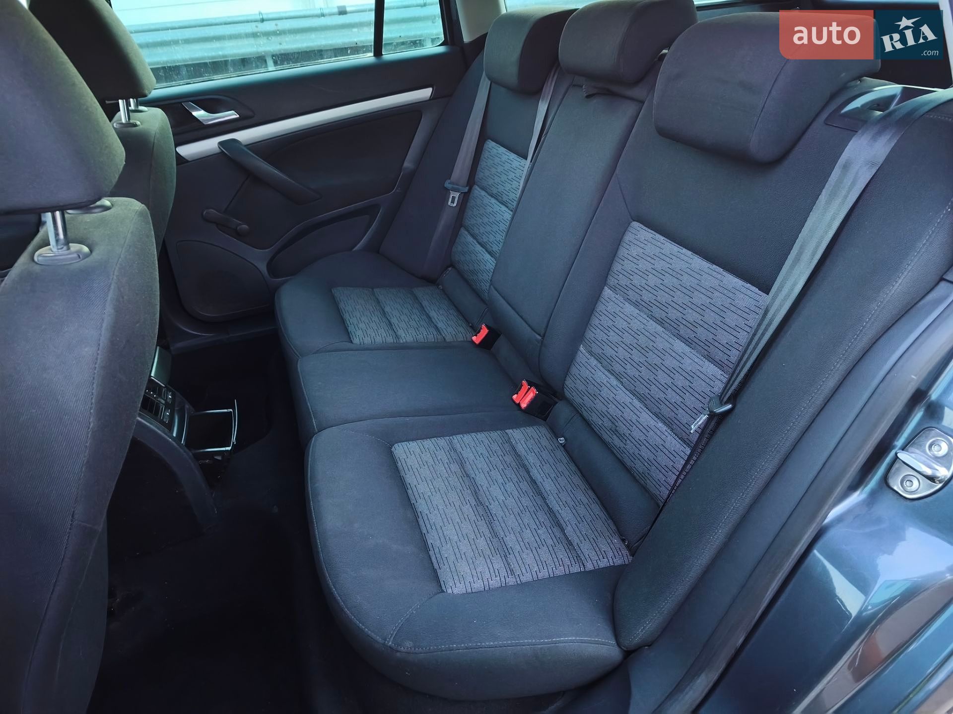 Skoda Octavia 2011 VIN TMBKK61Z7C2055475 фото оголошення 16 з 31