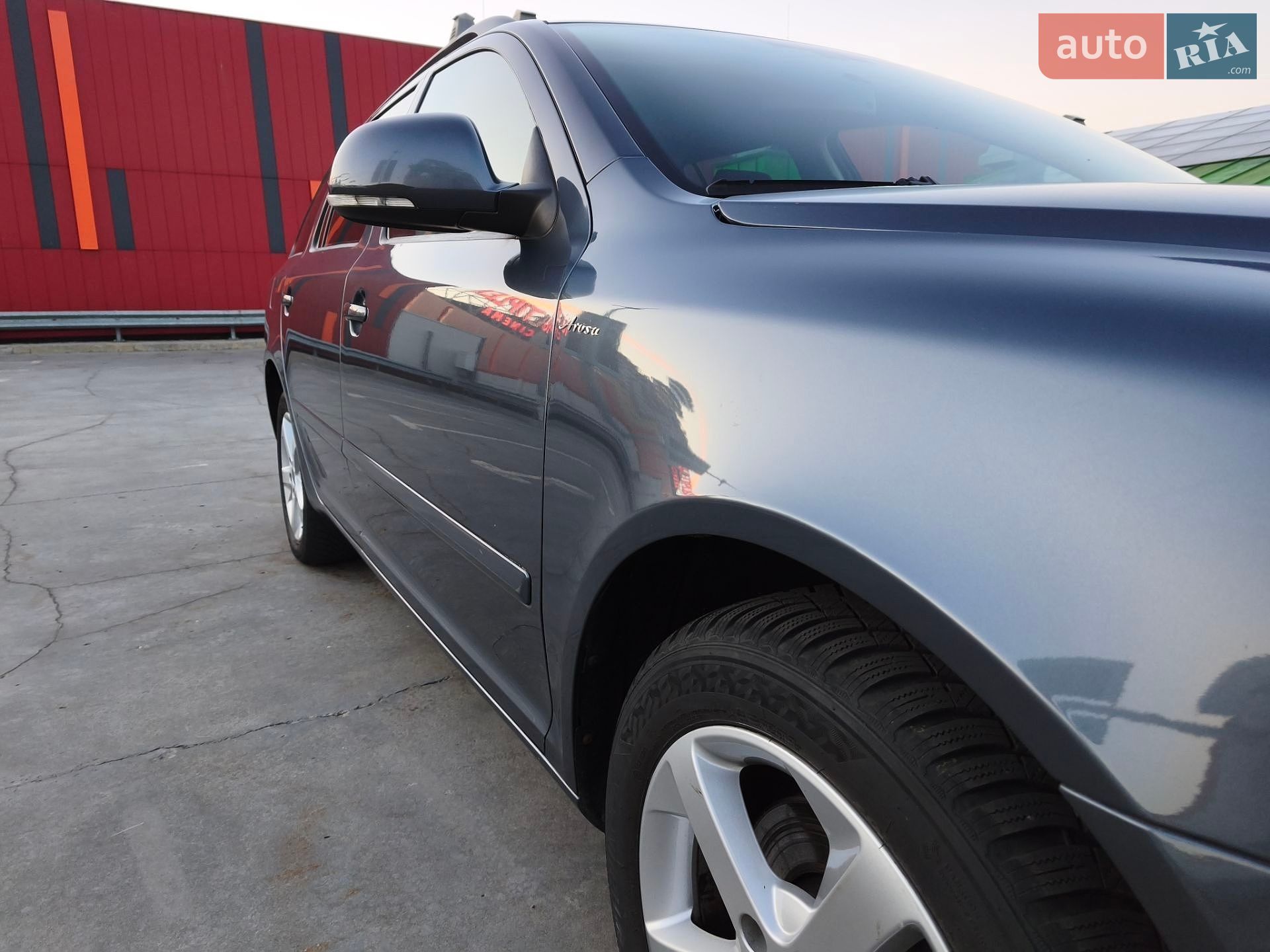 Skoda Octavia 2011 VIN TMBKK61Z7C2055475 фото оголошення 12 з 31