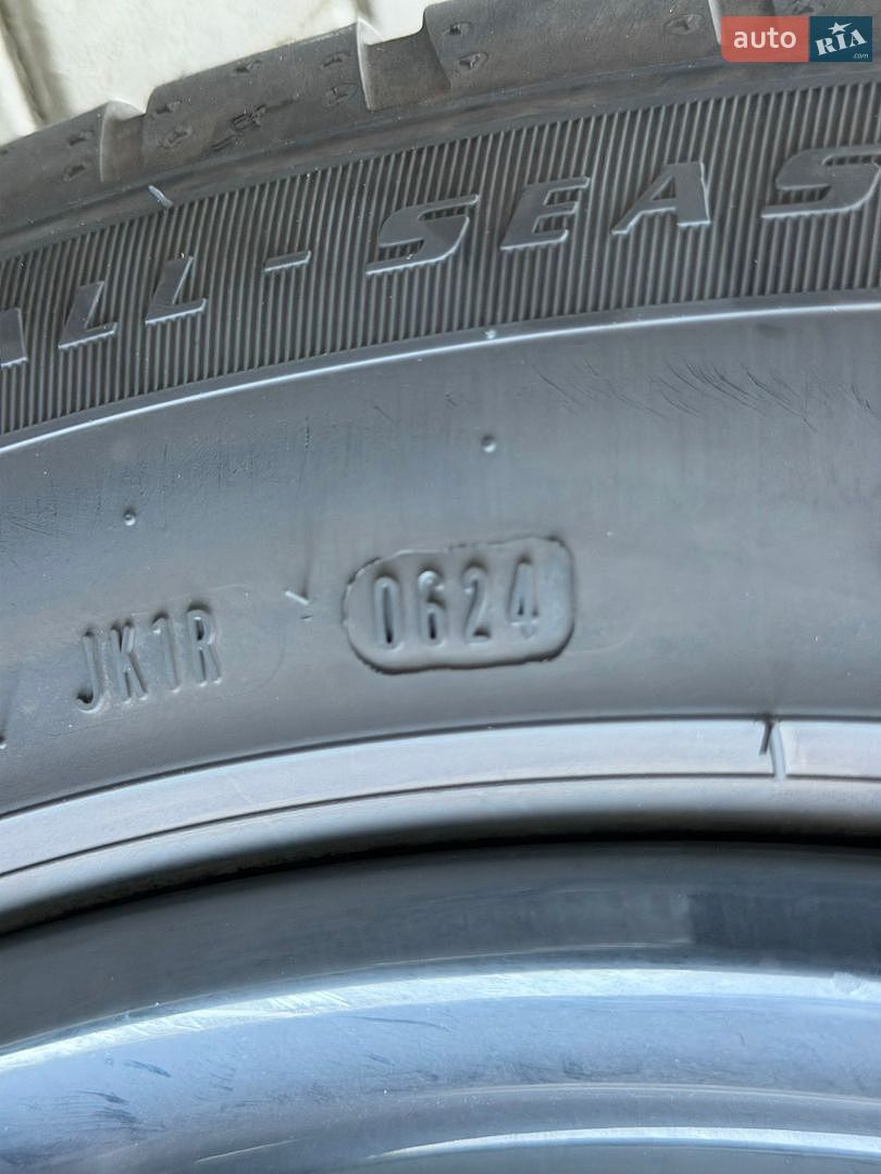 Audi e-tron 2021 VIN WA1LAAGE8MB002102 фото оголошення 23 з 31