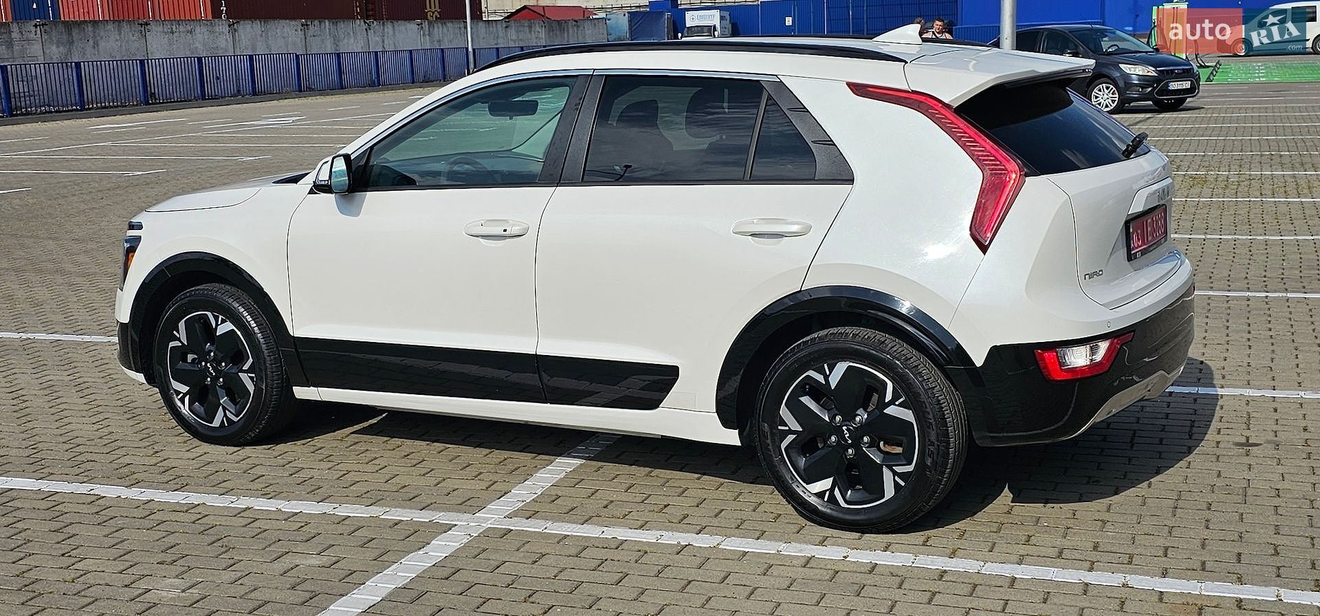 Kia Niro 2024 VIN KNDCR3L17P5045877 фото оголошення 32 з 125