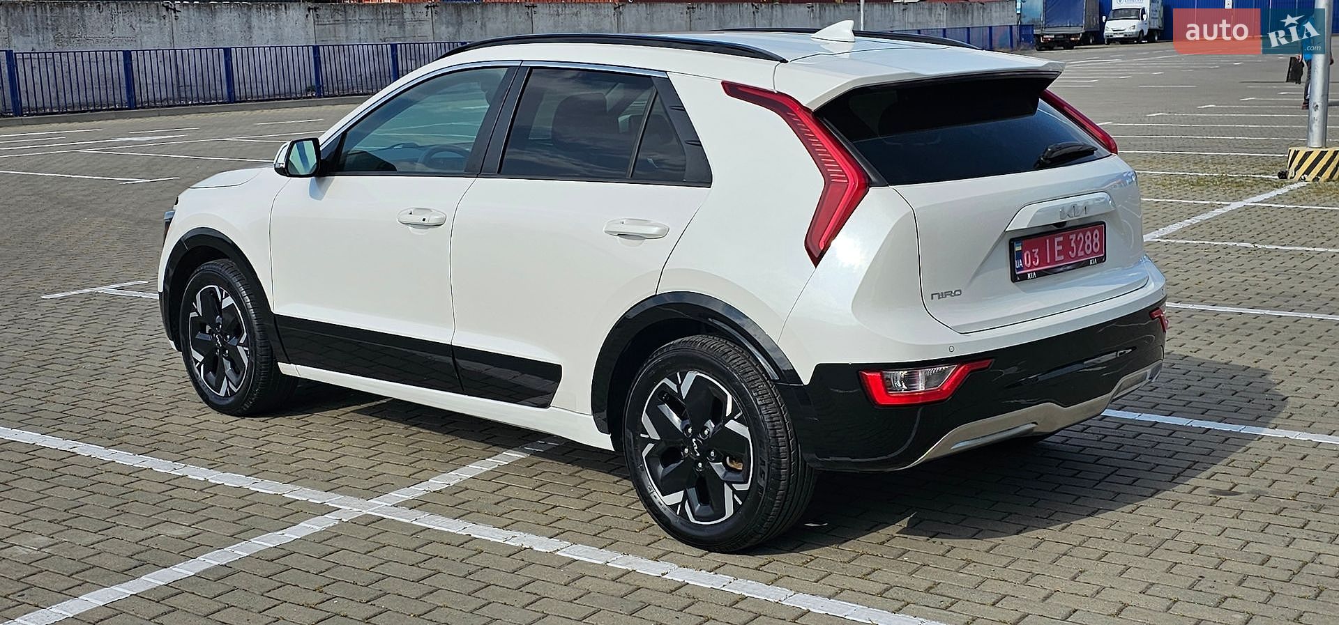 Kia Niro 2024 VIN KNDCR3L17P5045877 фото оголошення 34 з 125