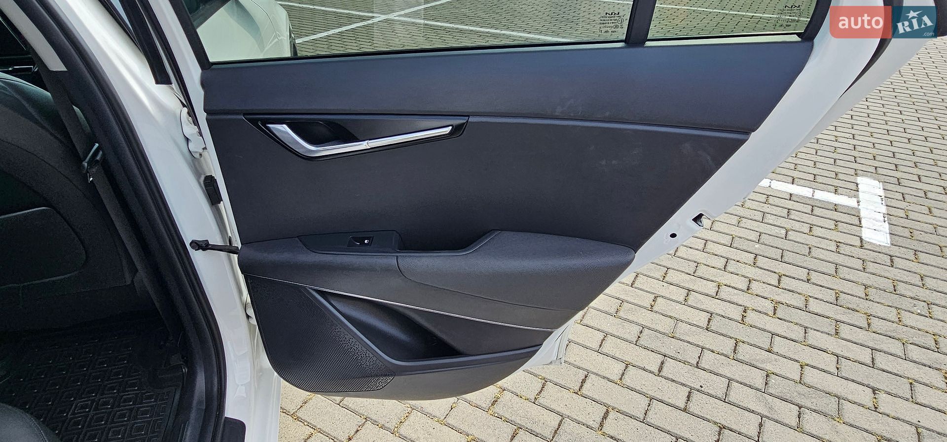 Kia Niro 2024 VIN KNDCR3L17P5045877 фото оголошення 98 з 125