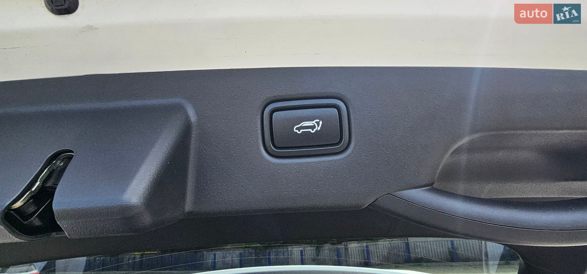 Kia Niro 2024 VIN KNDCR3L17P5045877 фото оголошення 100 з 125