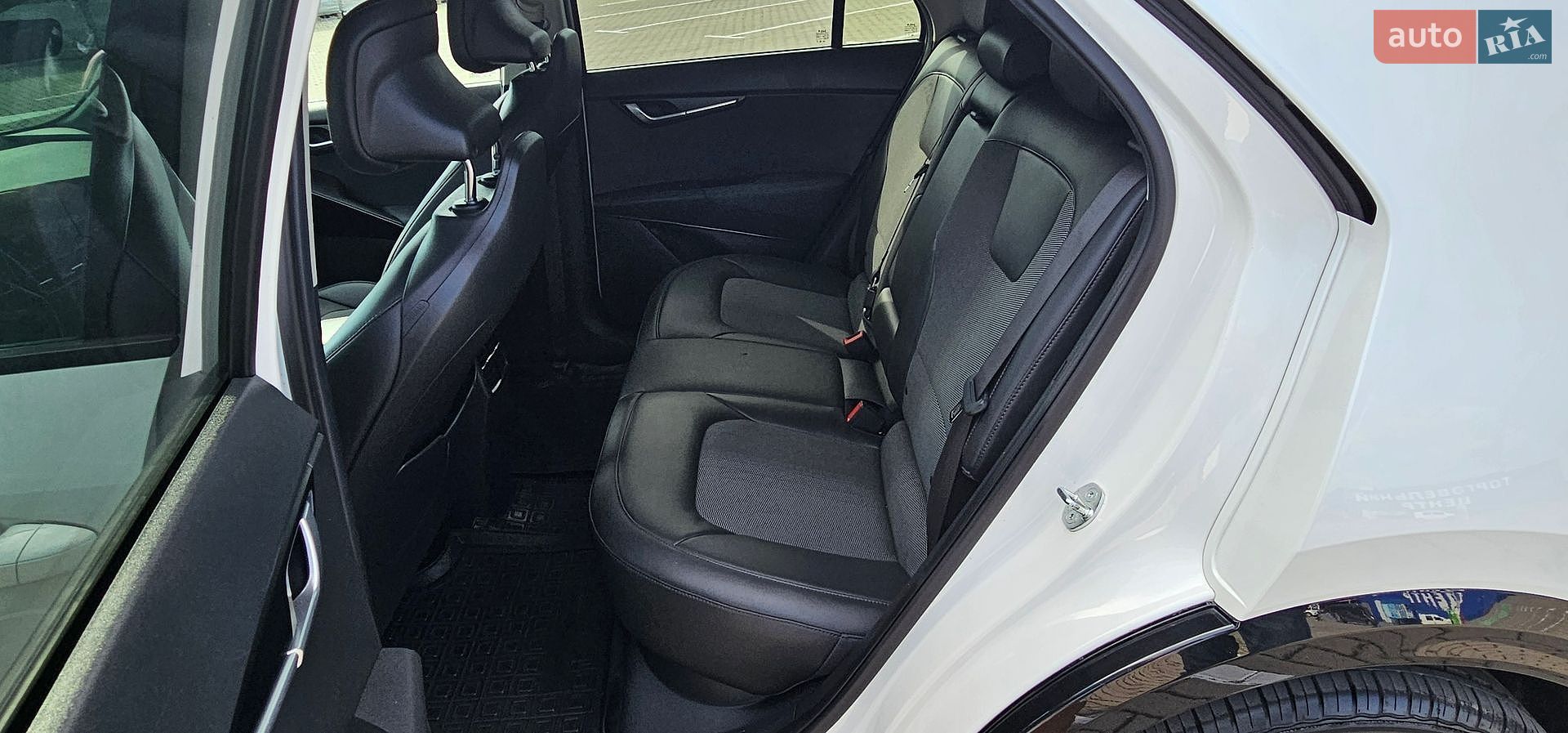Kia Niro 2024 VIN KNDCR3L17P5045877 фото оголошення 108 з 125