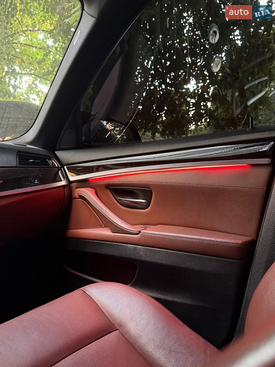 BMW 5 Series 2013 VIN WBAFR7C59DC829036 фото оголошення 7 з 46