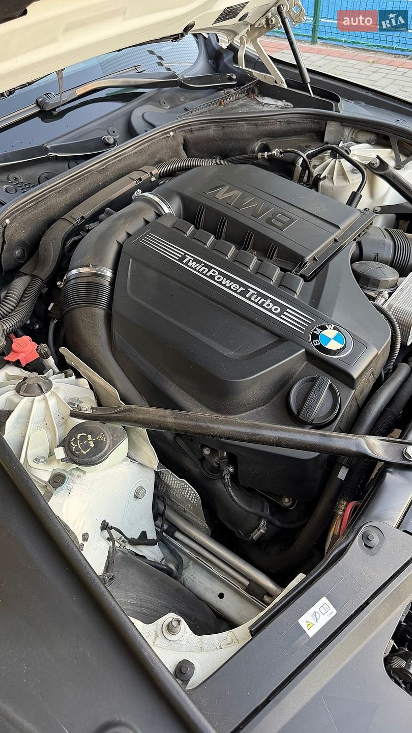 BMW 5 Series 2013 VIN WBAFR7C59DC829036 фото оголошення 12 з 46