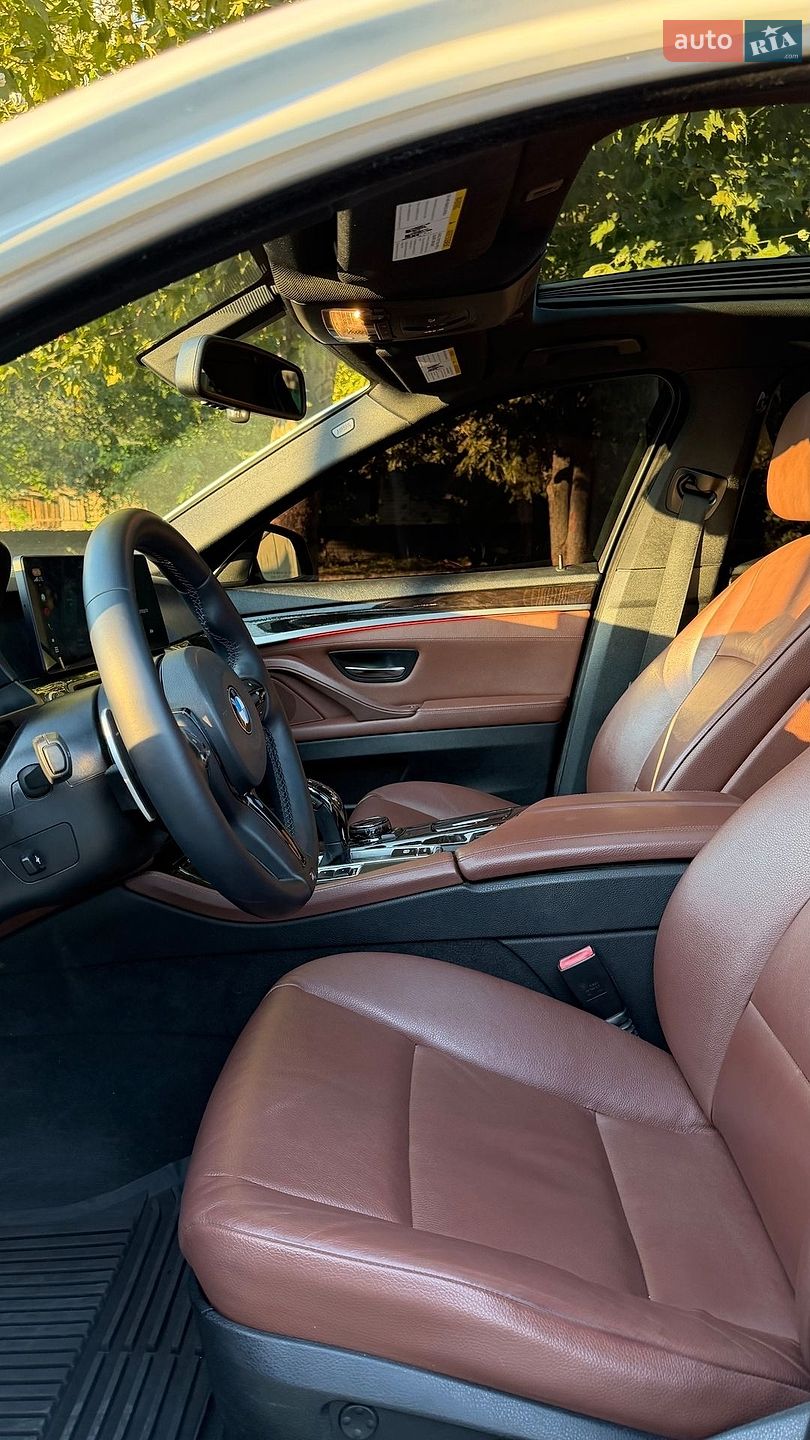 BMW 5 Series 2013 VIN WBAFR7C59DC829036 фото оголошення 26 з 46