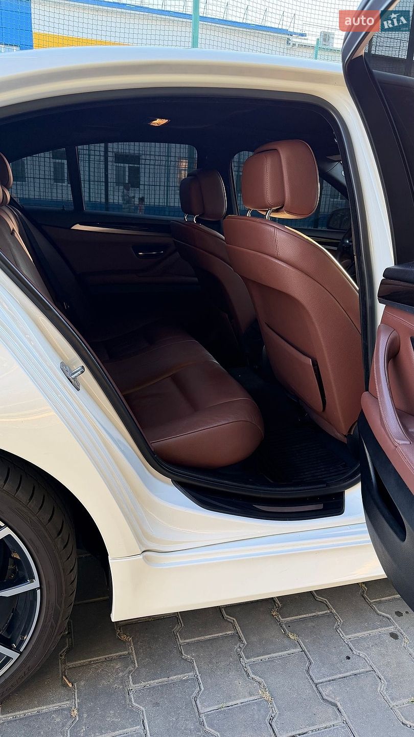 BMW 5 Series 2013 VIN WBAFR7C59DC829036 фото оголошення 35 з 46