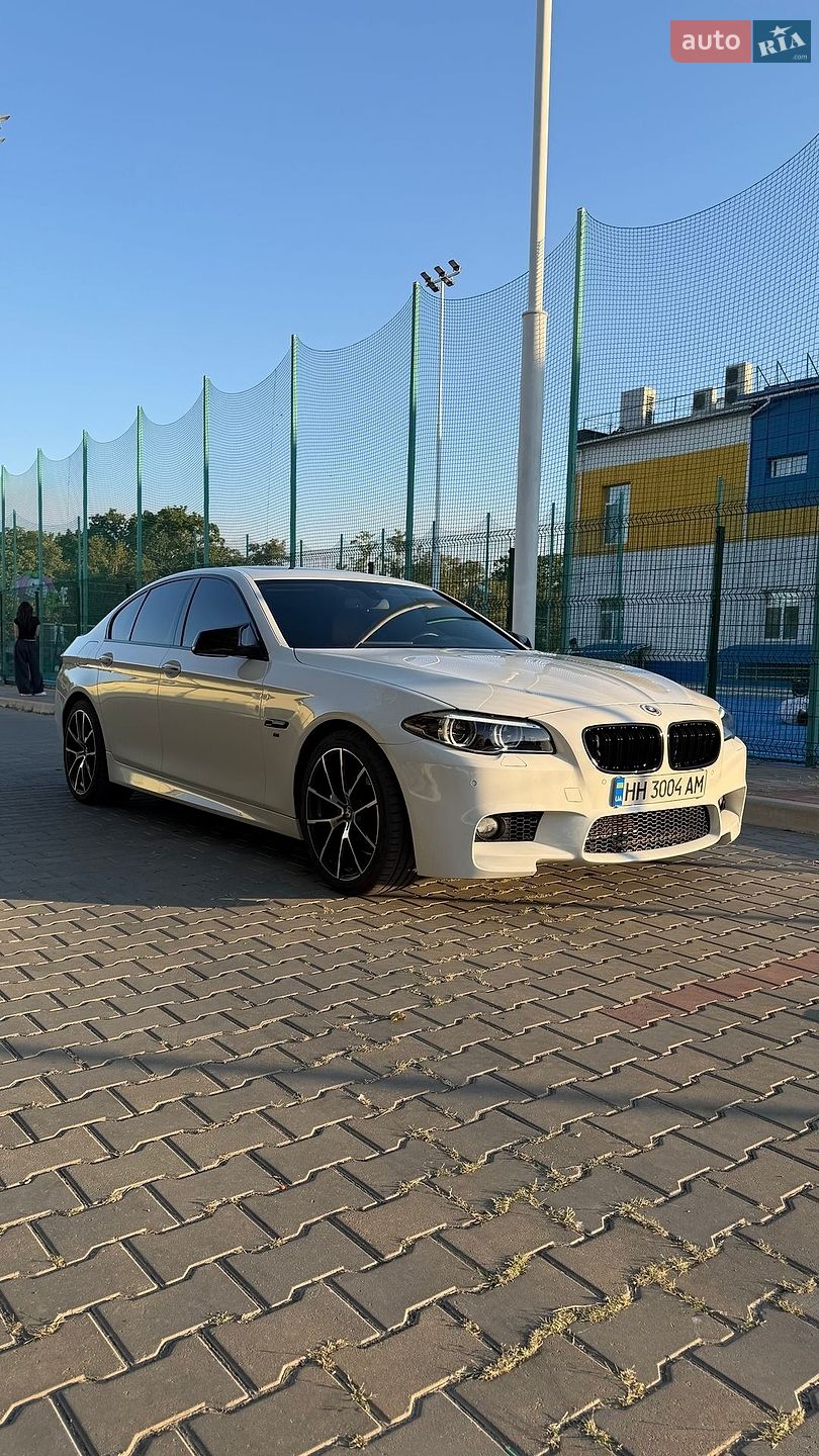 BMW 5 Series 2013 VIN WBAFR7C59DC829036 фото оголошення 41 з 46