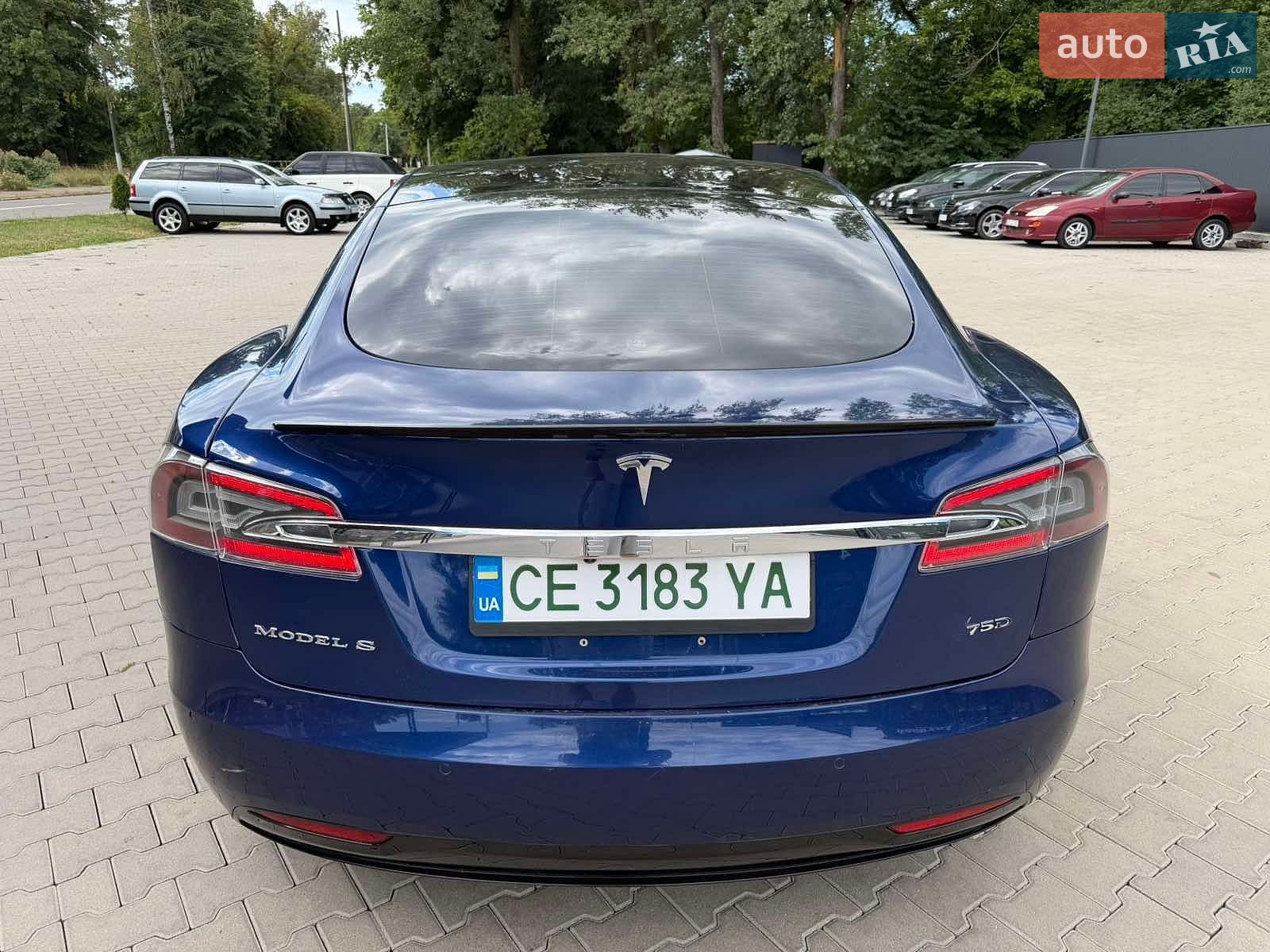 Tesla Model S 2017 VIN 5YJSA1E22HF210702 фото оголошення 2 з 8