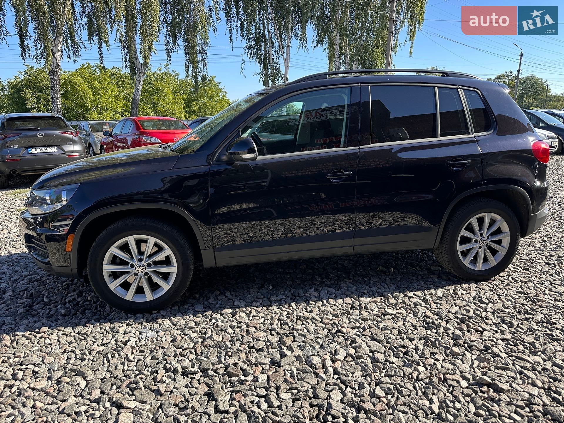 Volkswagen Tiguan 2017 VIN WVGAV7AX6HK042324 фото оголошення 16 з 19
