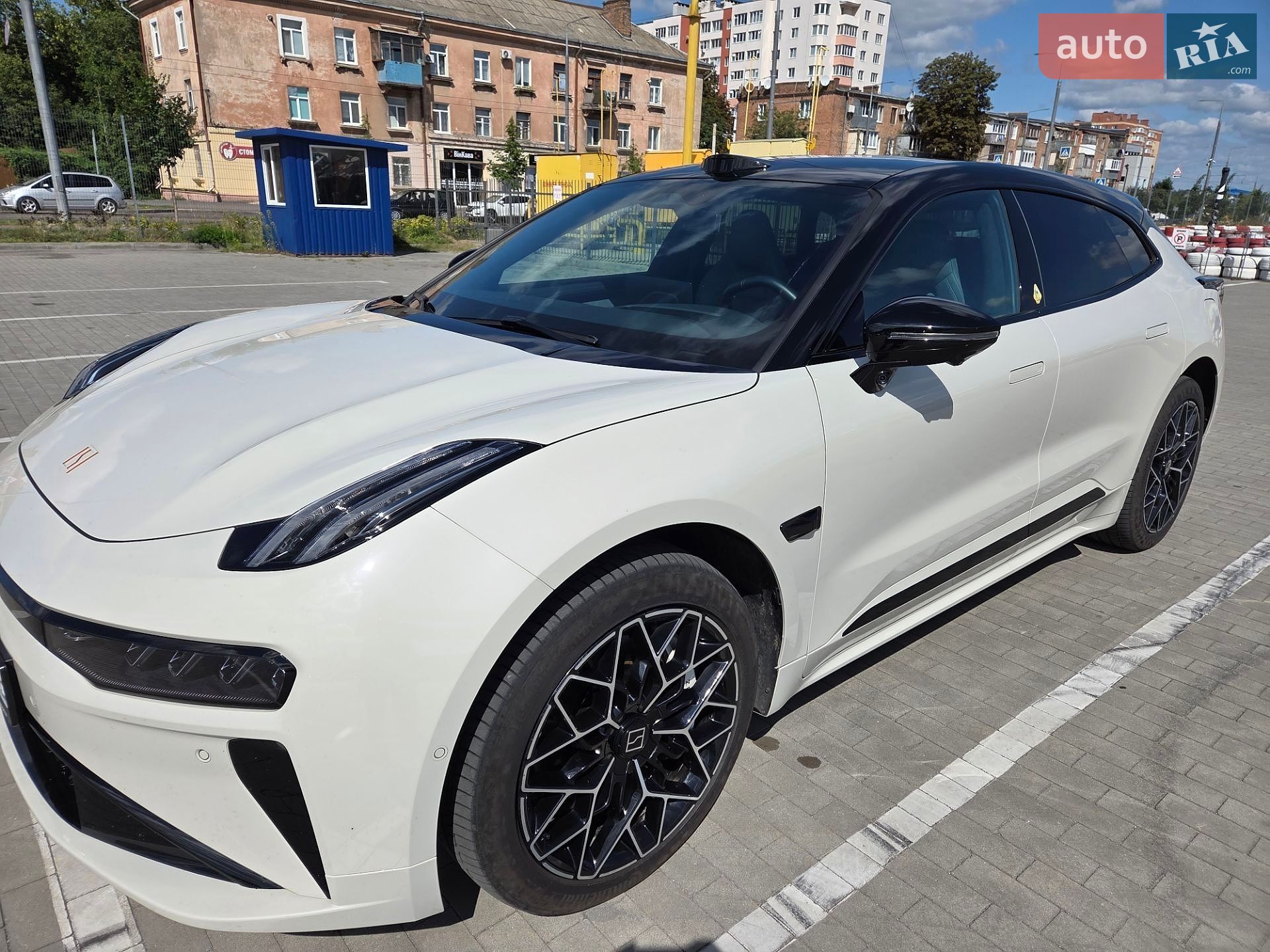 Zeekr 001 2024 VIN L6T79ZCE3RP170794 фото оголошення 2 з 15