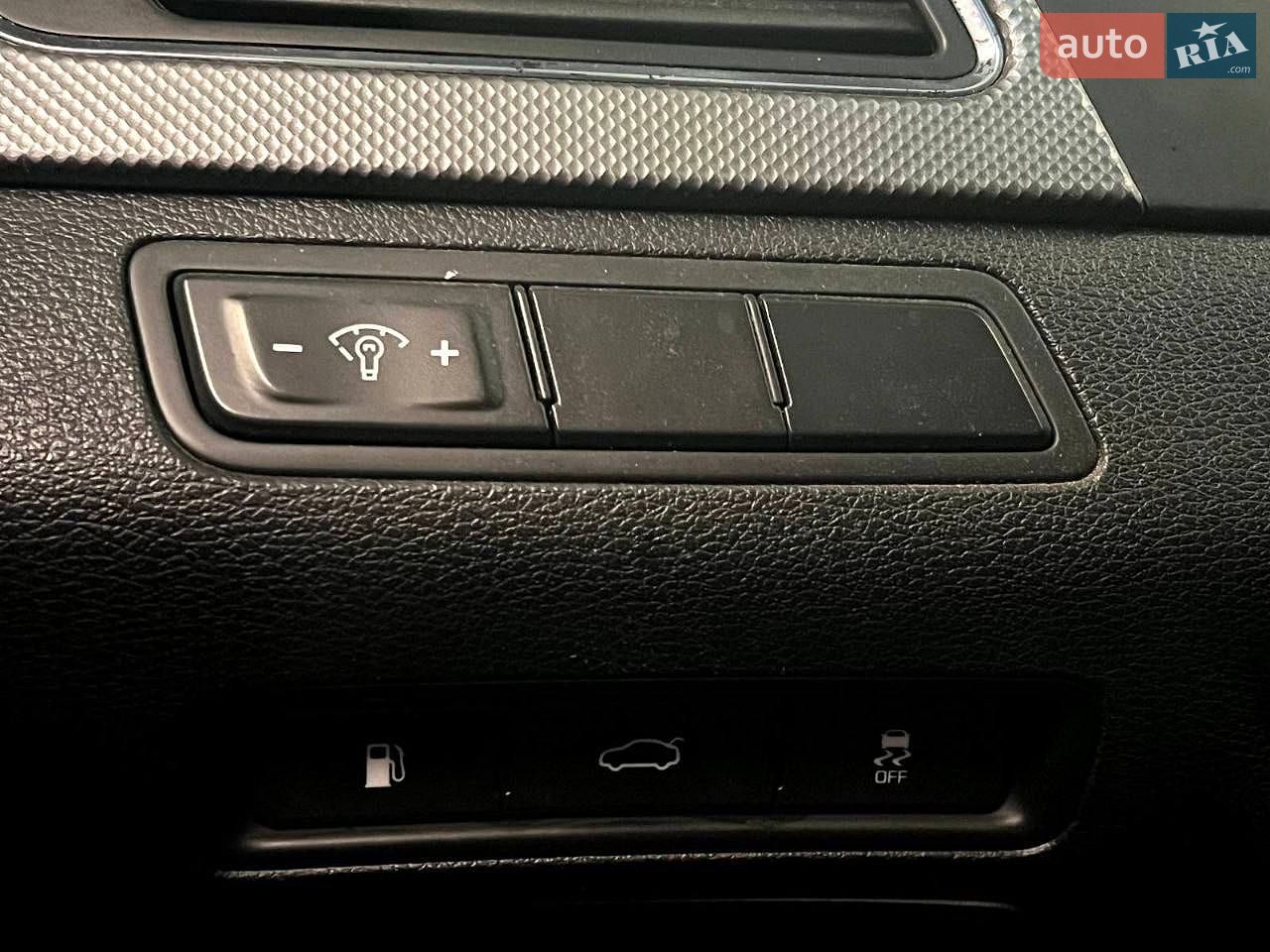 Hyundai Sonata 2015 VIN KMHE341DBFA139678 фото оголошення 10 з 16