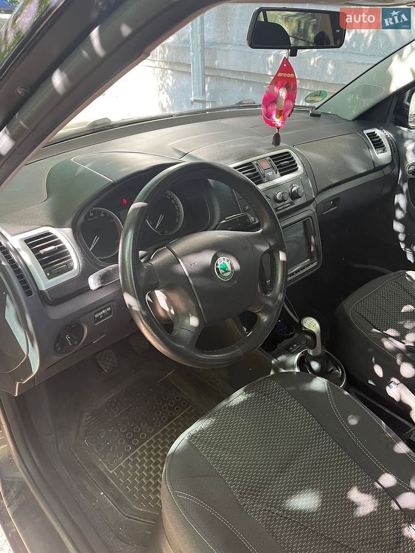 Skoda Fabia 2008 VIN TMBGH25J093020443 фото оголошення 10 з 11