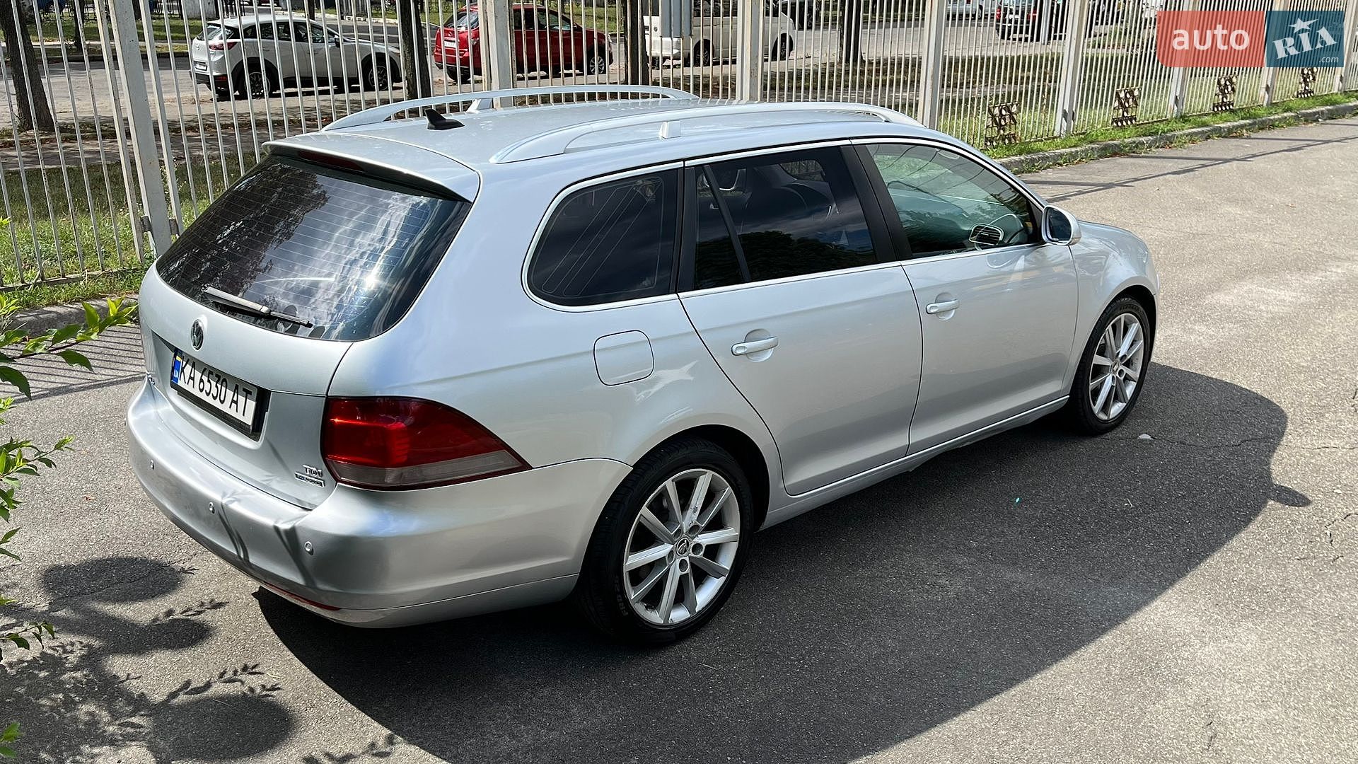 Volkswagen Golf 2010 VIN WVWZZZ1KZAM680091 фото оголошення 4 з 93