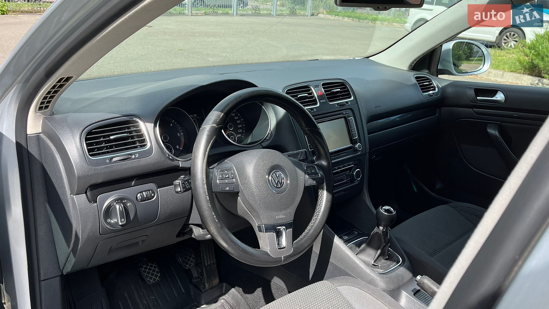 Volkswagen Golf 2010 VIN WVWZZZ1KZAM680091 фото оголошення 10 з 93