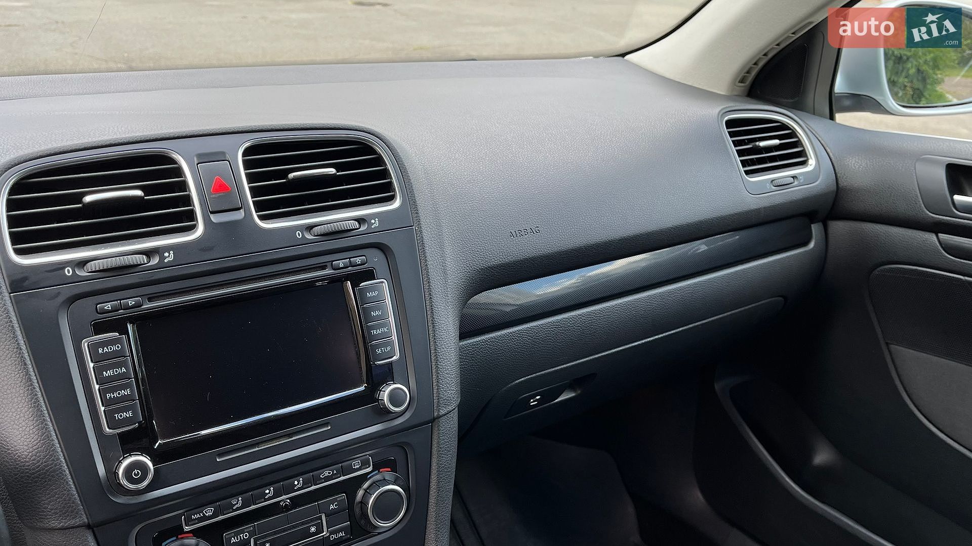 Volkswagen Golf 2010 VIN WVWZZZ1KZAM680091 фото оголошення 32 з 93