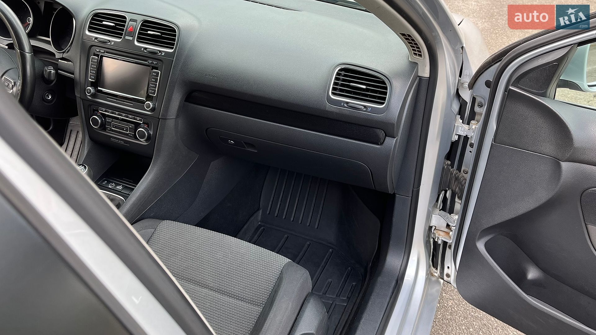 Volkswagen Golf 2010 VIN WVWZZZ1KZAM680091 фото оголошення 49 з 93