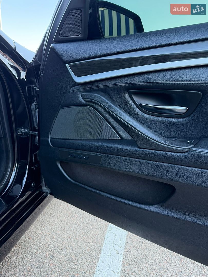 BMW 5 Series 2011 VIN WBAXG5C50CDX02036 фото оголошення 12 з 16