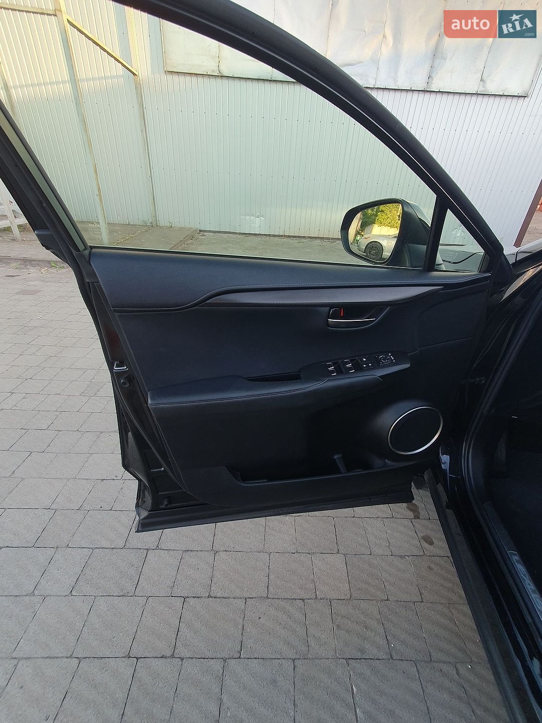 Lexus NX 2018 VIN JTJBARBZ0K2186567 фото оголошення 13 з 34