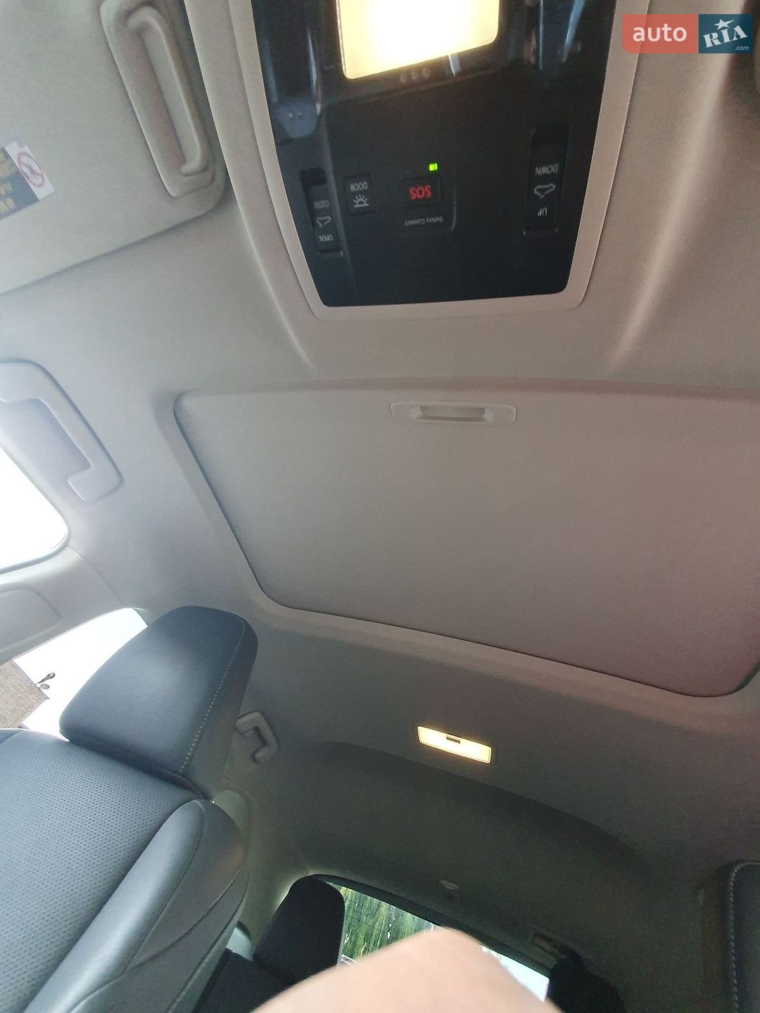 Lexus NX 2018 VIN JTJBARBZ0K2186567 фото оголошення 25 з 34