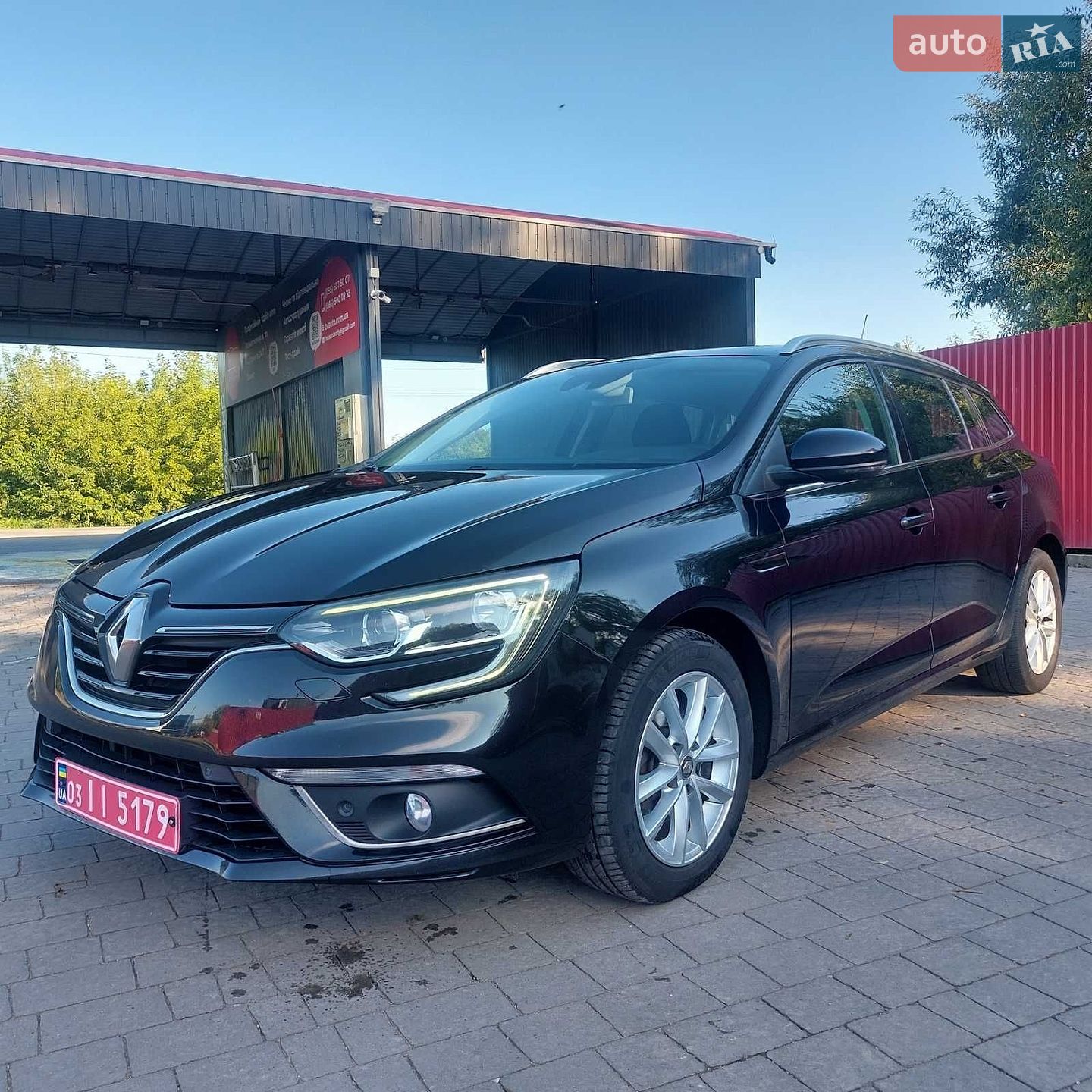 Renault Megane 2018 VIN VF1RFB00961102626 фото оголошення 3 з 63