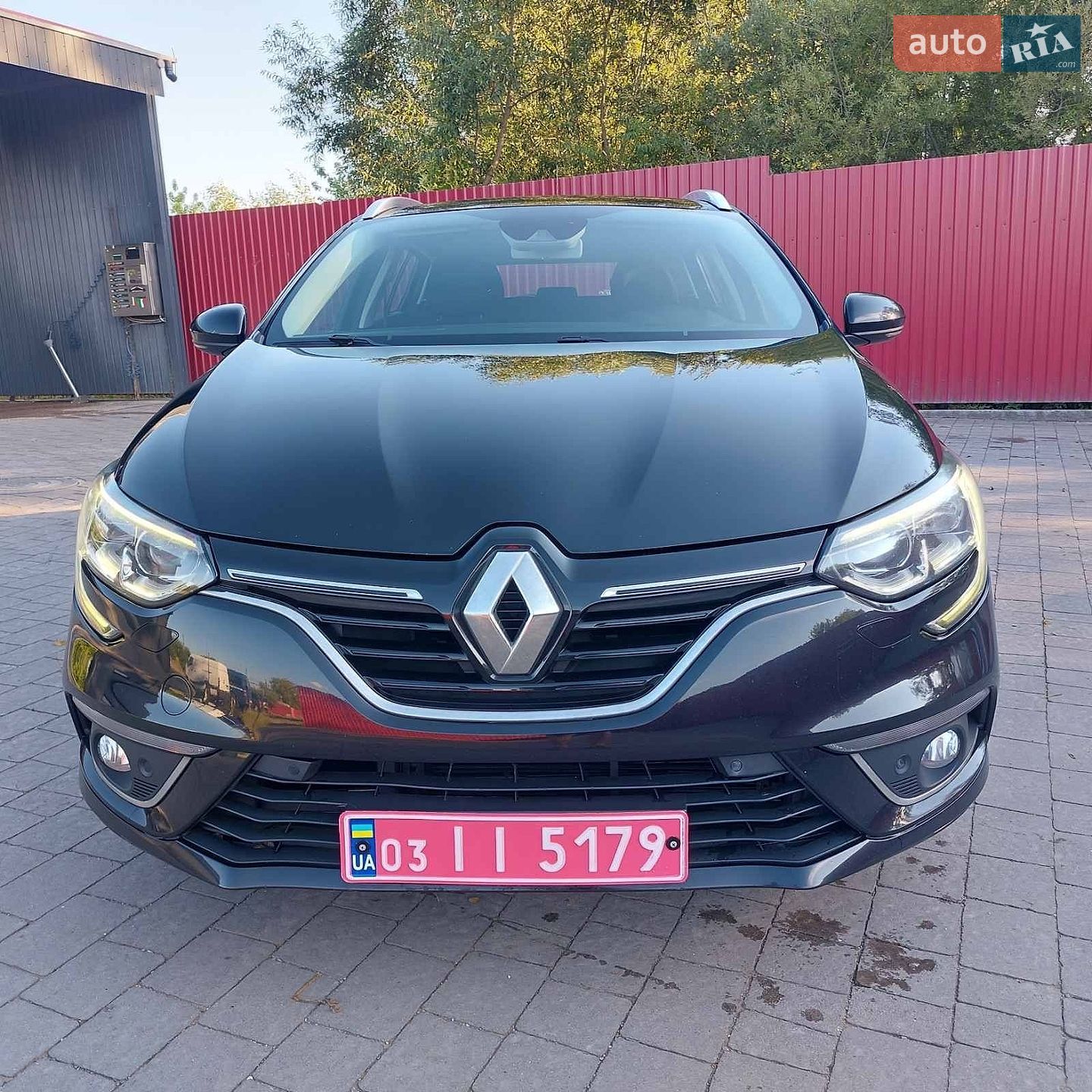 Renault Megane 2018 VIN VF1RFB00961102626 фото оголошення 4 з 63