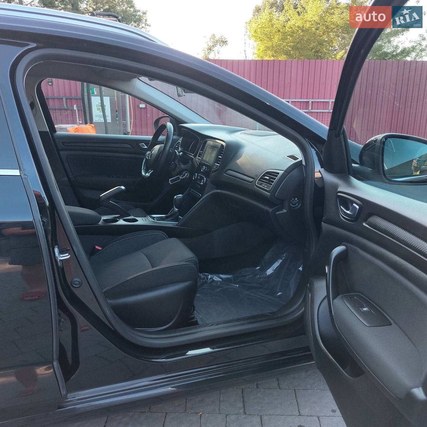 Renault Megane 2018 VIN VF1RFB00961102626 фото оголошення 23 з 63