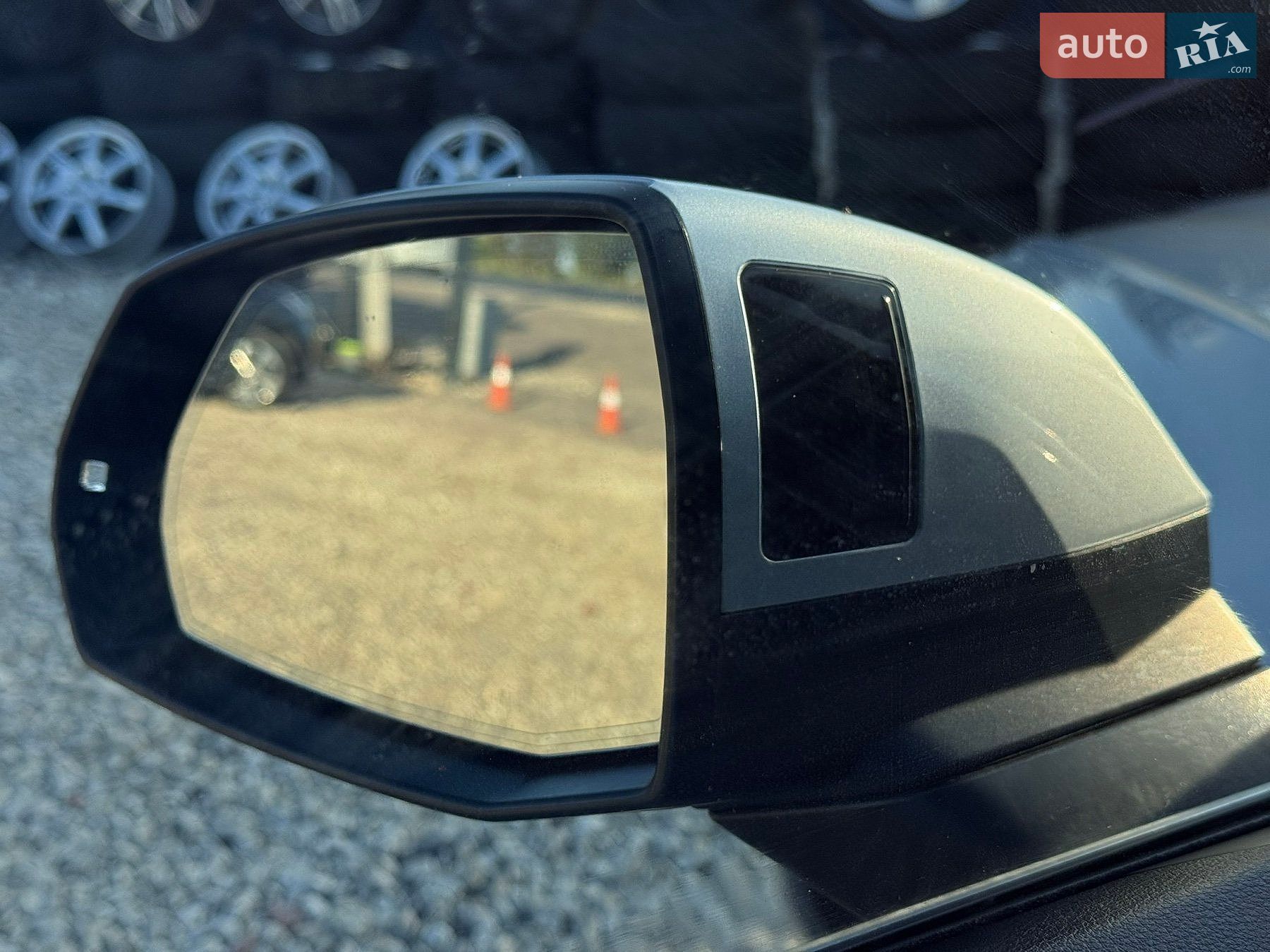 Audi Q5 2018 VIN WA1BNAFY1J2184393 фото оголошення 8 з 29