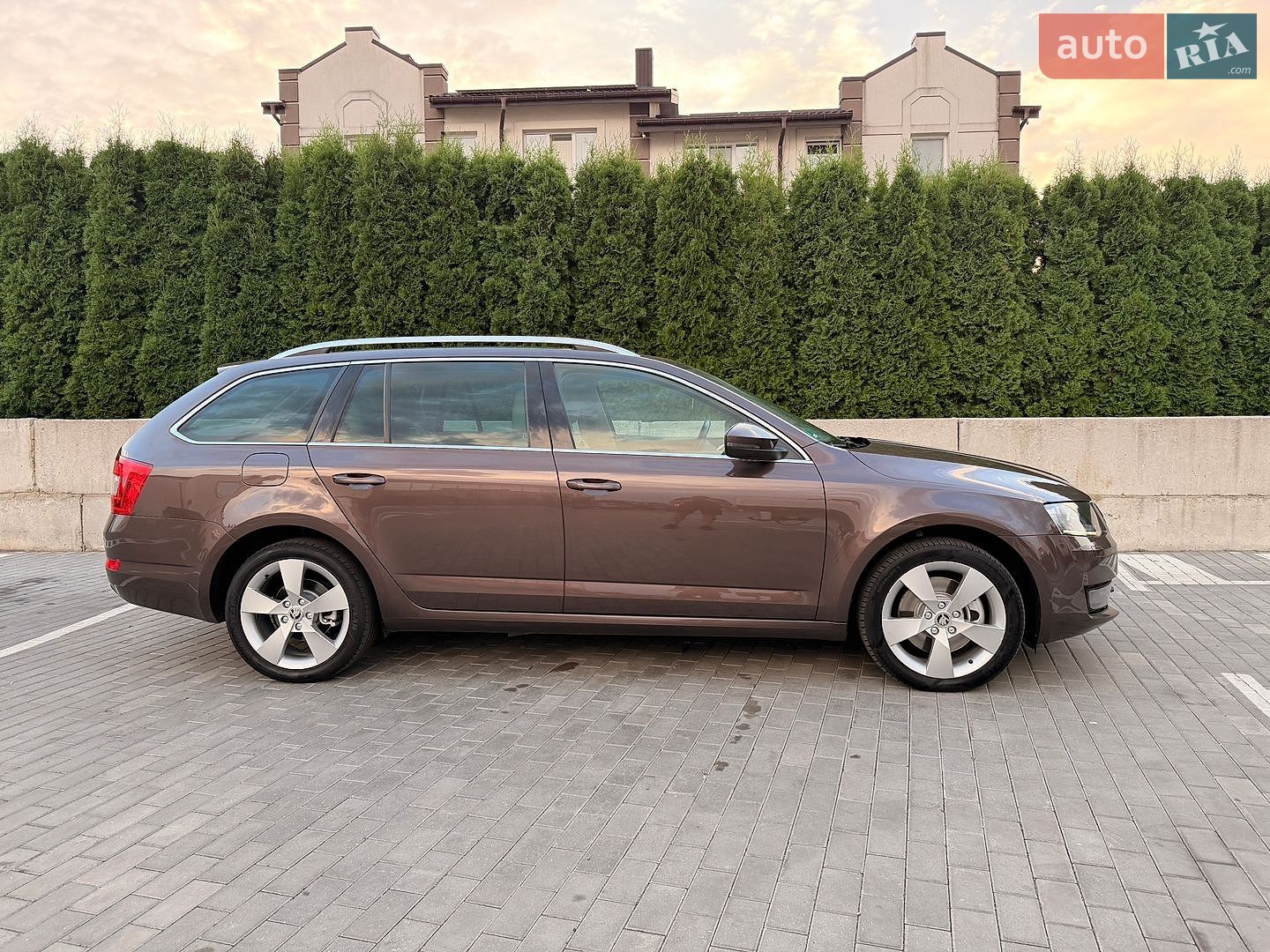 Skoda Octavia 2014 VIN TMBJD7NE3E0083615 фото оголошення 45 з 135