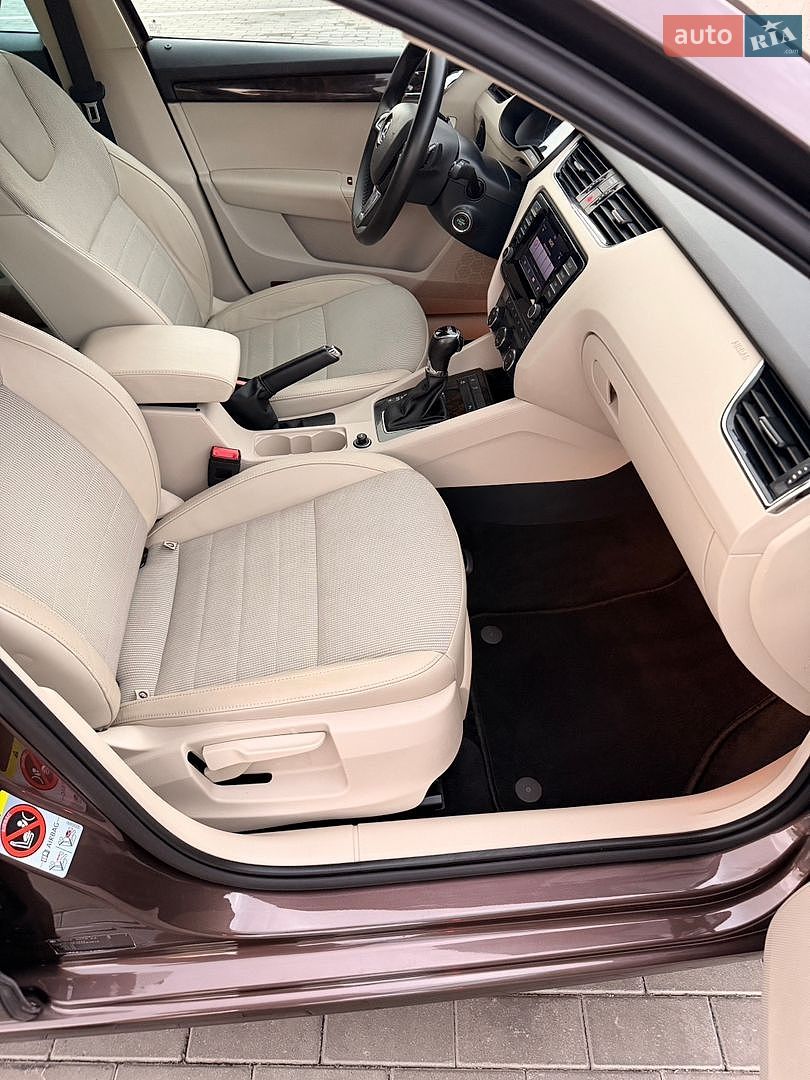 Skoda Octavia 2014 VIN TMBJD7NE3E0083615 фото оголошення 72 з 135