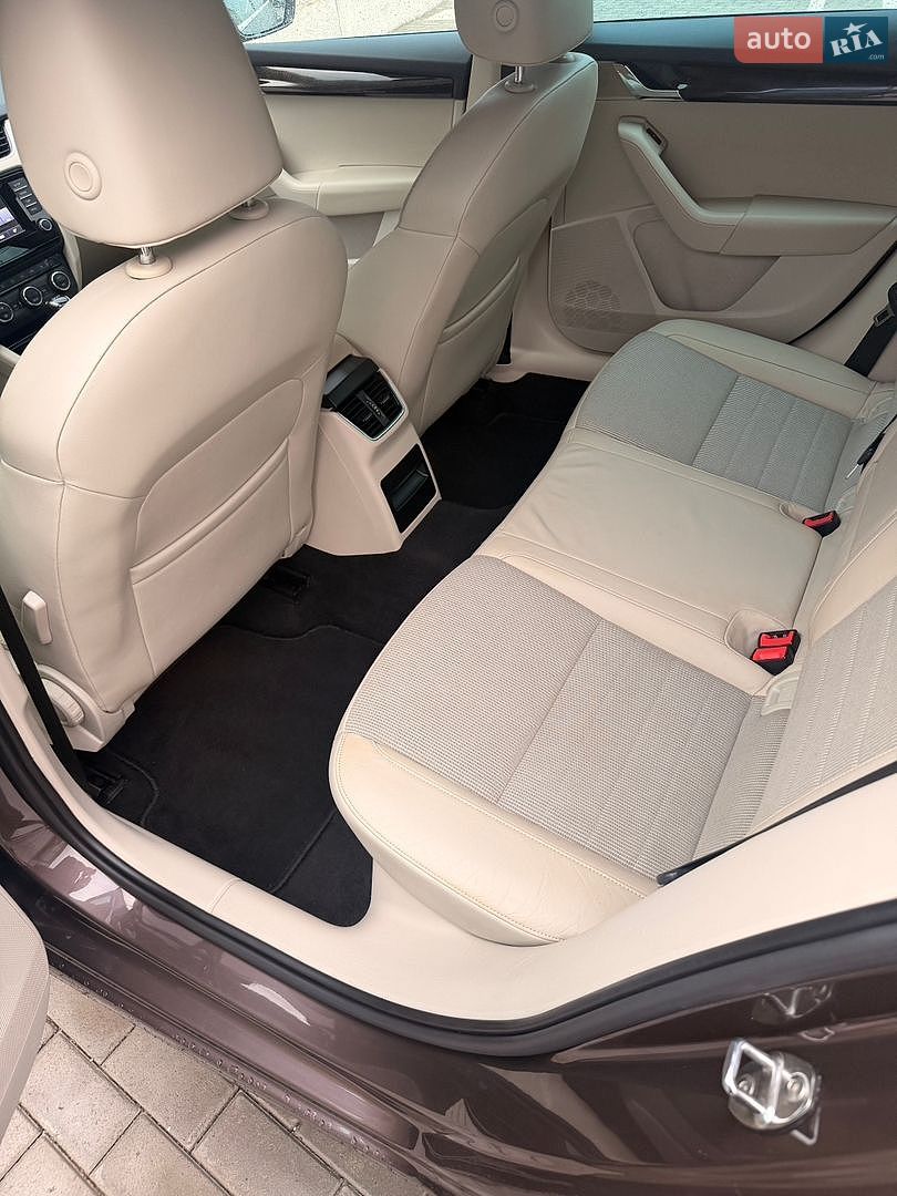 Skoda Octavia 2014 VIN TMBJD7NE3E0083615 фото оголошення 92 з 135