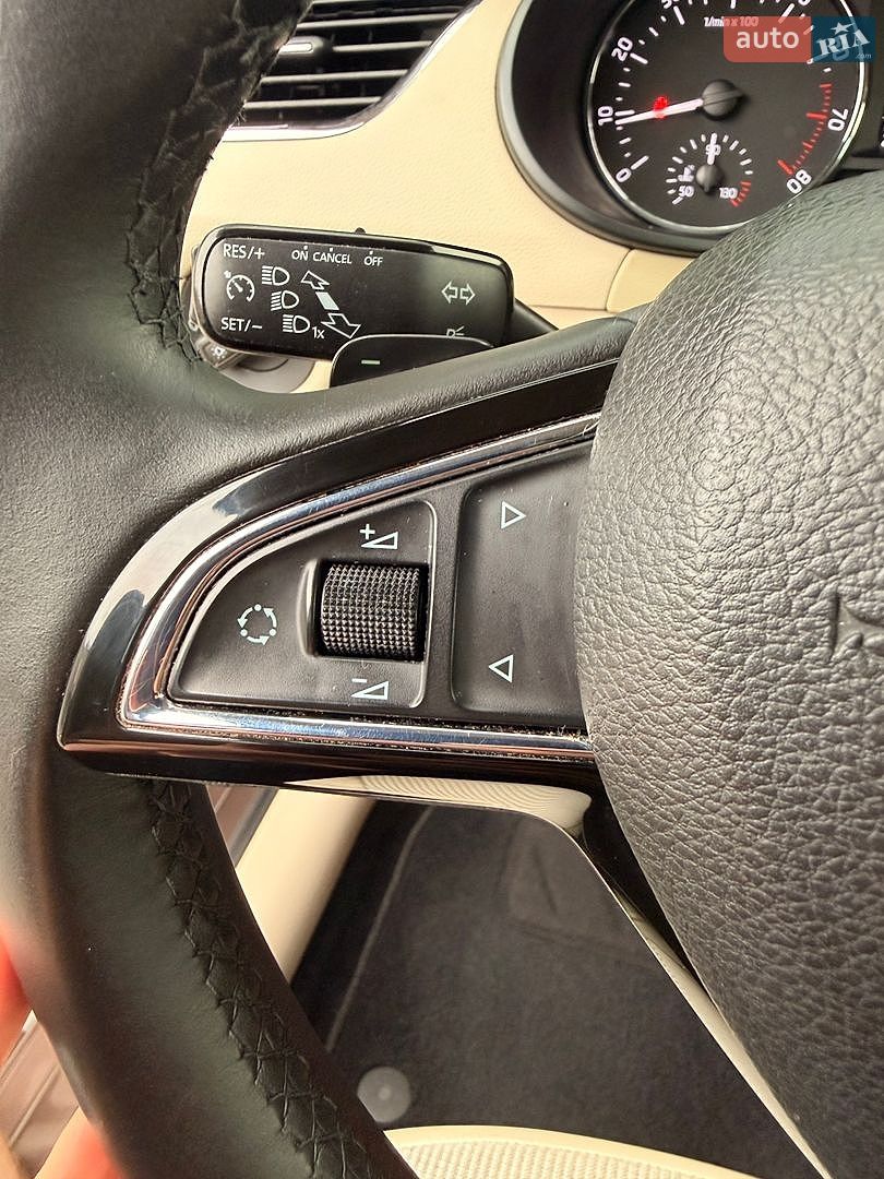 Skoda Octavia 2014 VIN TMBJD7NE3E0083615 фото оголошення 131 з 135
