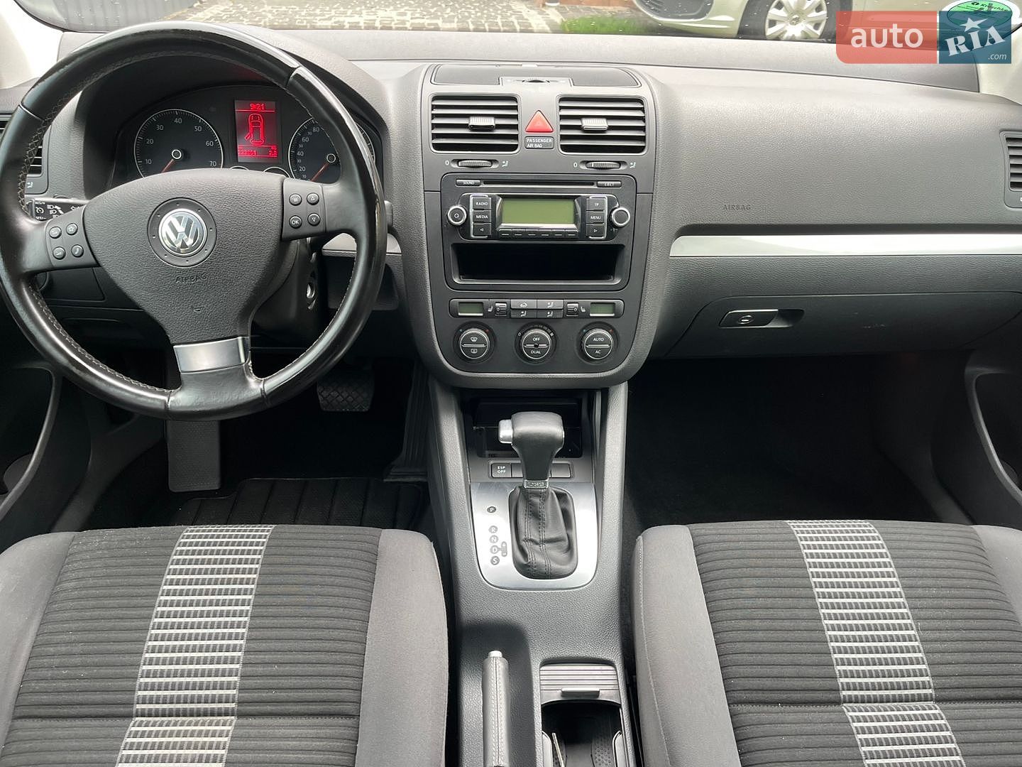 Volkswagen Golf 2008 VIN WVWZZZ1KZ8P102148 фото оголошення 25 з 38
