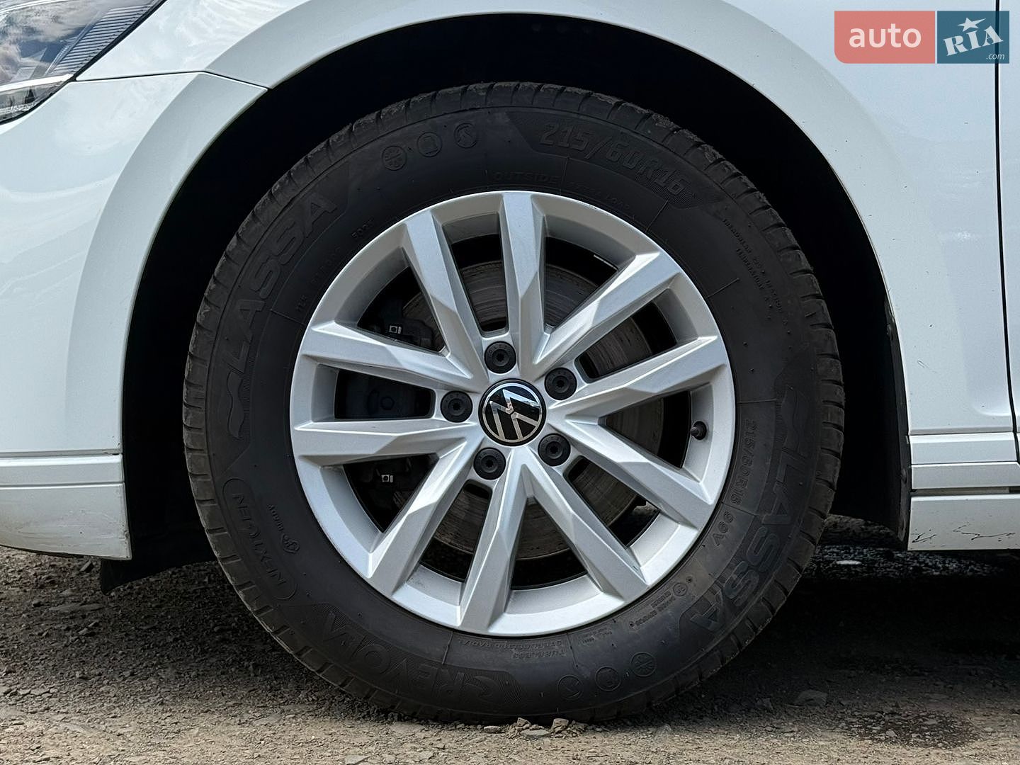 Volkswagen Passat 2020 VIN WVWZZZ3CZME002985 фото оголошення 13 з 86