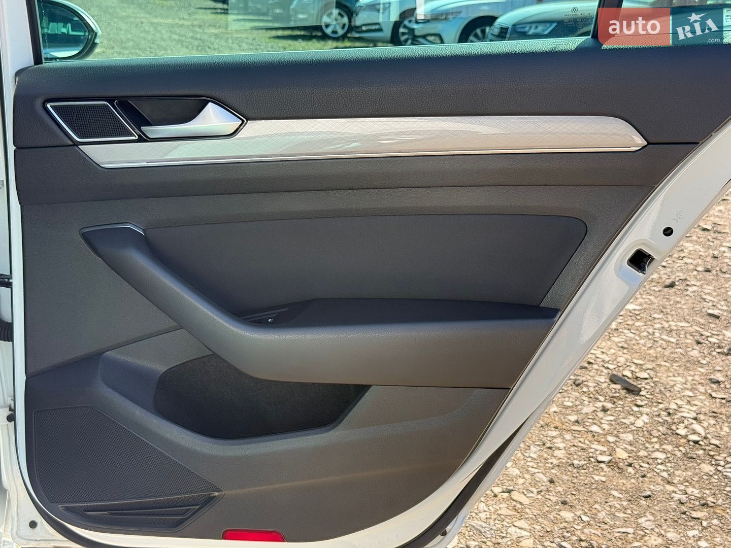 Volkswagen Passat 2020 VIN WVWZZZ3CZME002985 фото оголошення 36 з 86