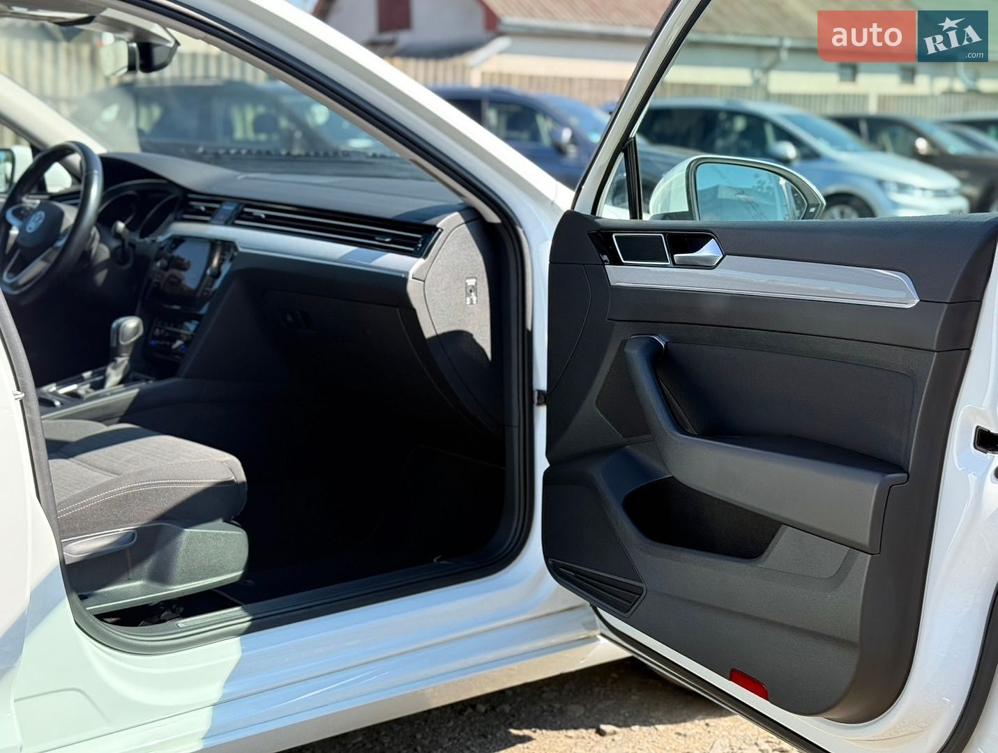 Volkswagen Passat 2020 VIN WVWZZZ3CZME002985 фото оголошення 37 з 86