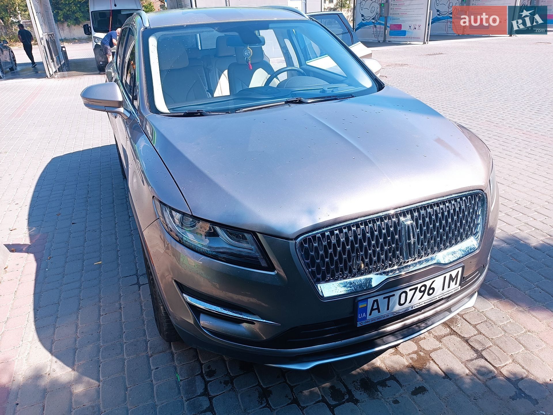 Lincoln MKC 2018 VIN 5LMCJ1D92KUL18747 фото оголошення 7 з 10